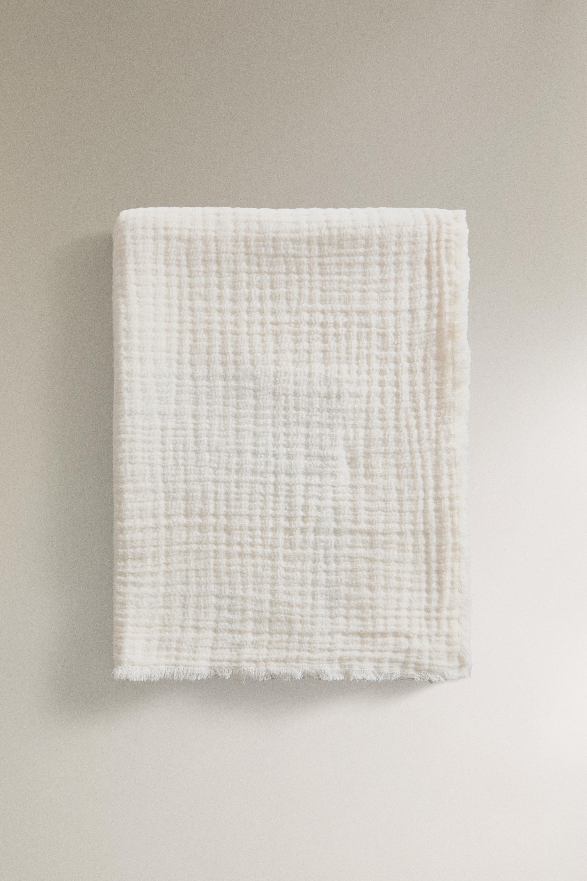 CHILDREN'S MUSLIN BLANKET